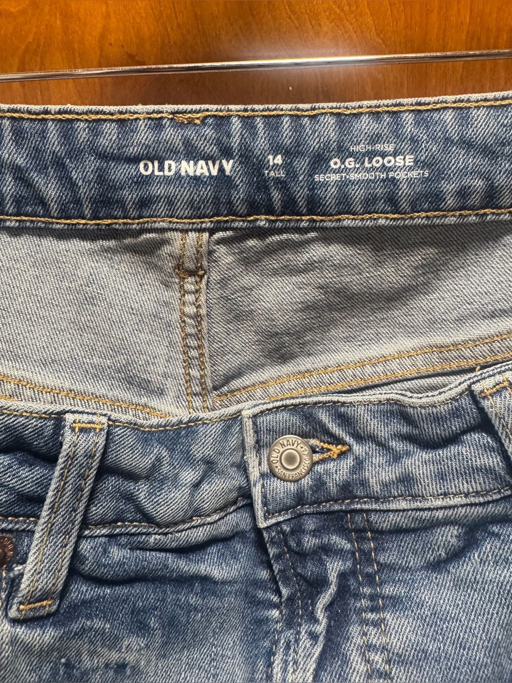 Old Navy Women’s OG Loose Relaxed Jeans - Light Blue Denim